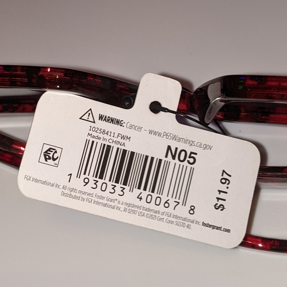 Nwt Foster Grant ladies polarized red & black sunglasses - Picture 6 of 11